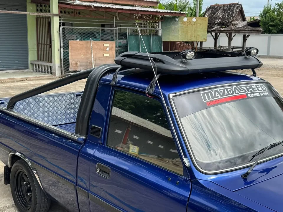 1996 Mazda B-series (Familia) III 3