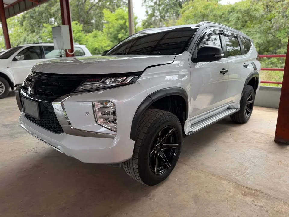 2020 Mitsubishi Pajero Sport III 2