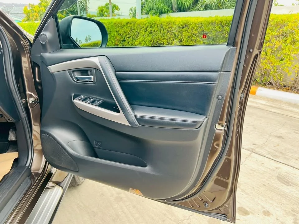 2020 Mitsubishi Pajero Sport III 2