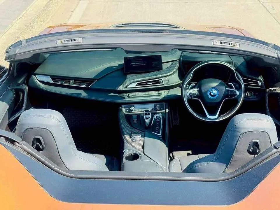 2021 BMW i8 I12, I15 2