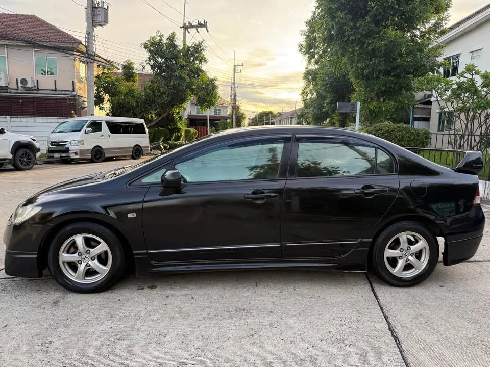 2007 Honda Civic VIII 2