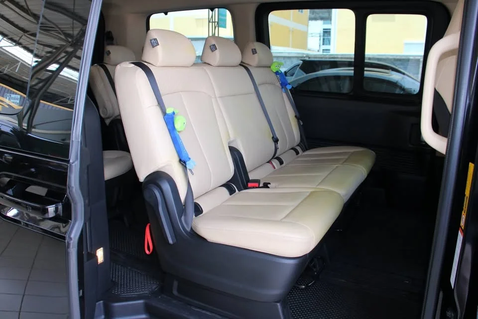 2023 Hyundai Staria US4 3
