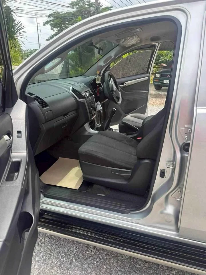 2012 Isuzu D-Max II (RT) 2