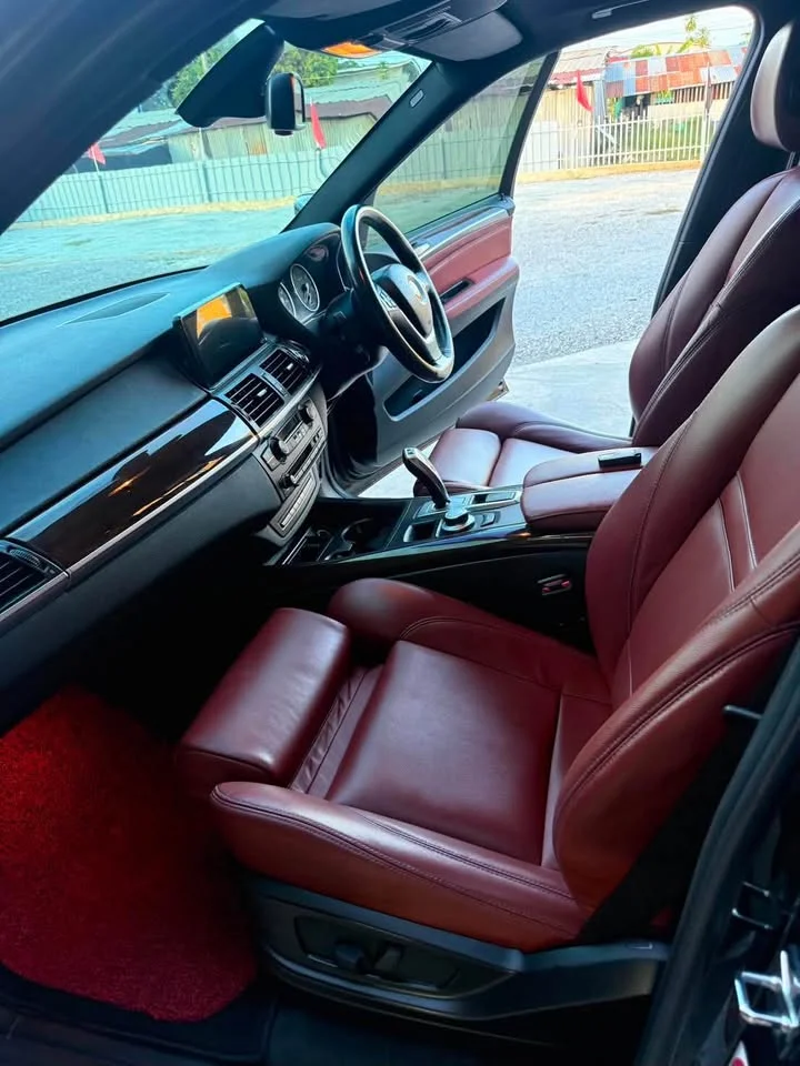2013 BMW X5 E70 3