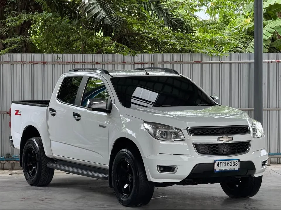 2015 Chevrolet Colorado II 2