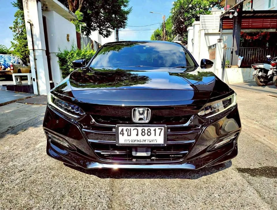 2020 Honda Accord X 3