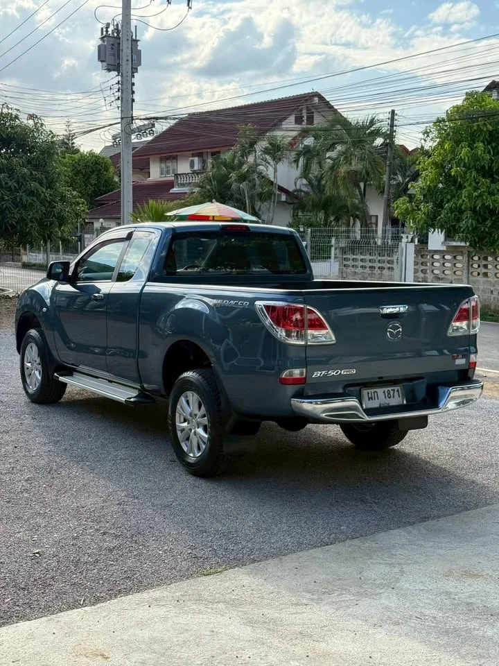 2013 Mazda BT-Series II 2