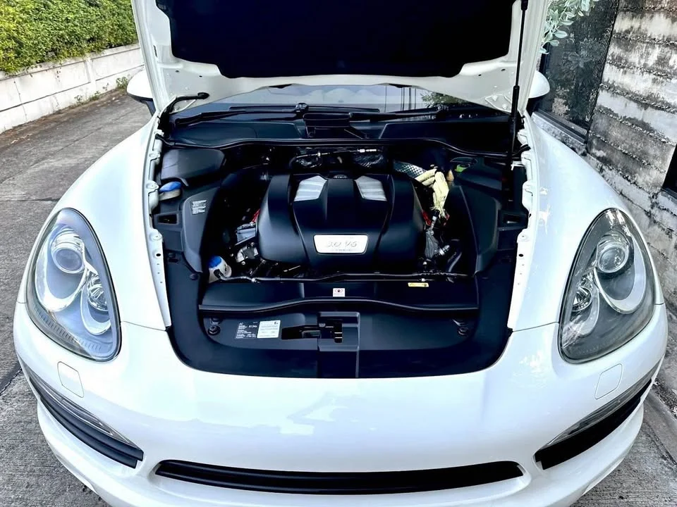 2012 Porsche Cayenne II 3