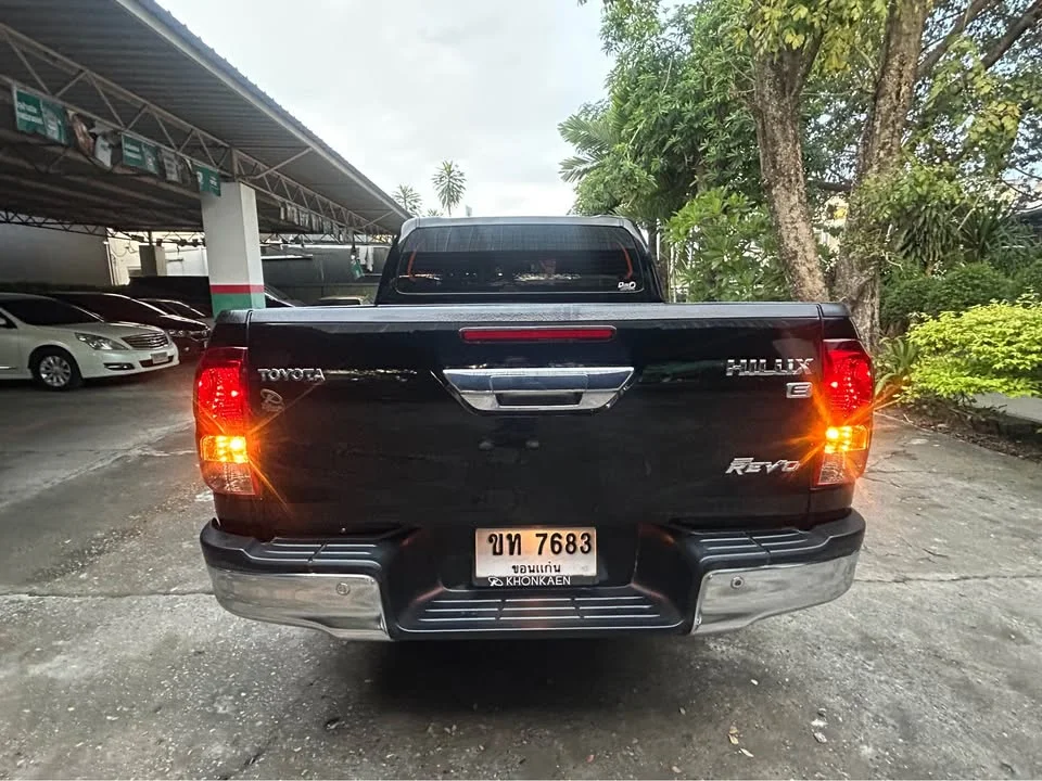2018 Toyota Hilux VIII 3