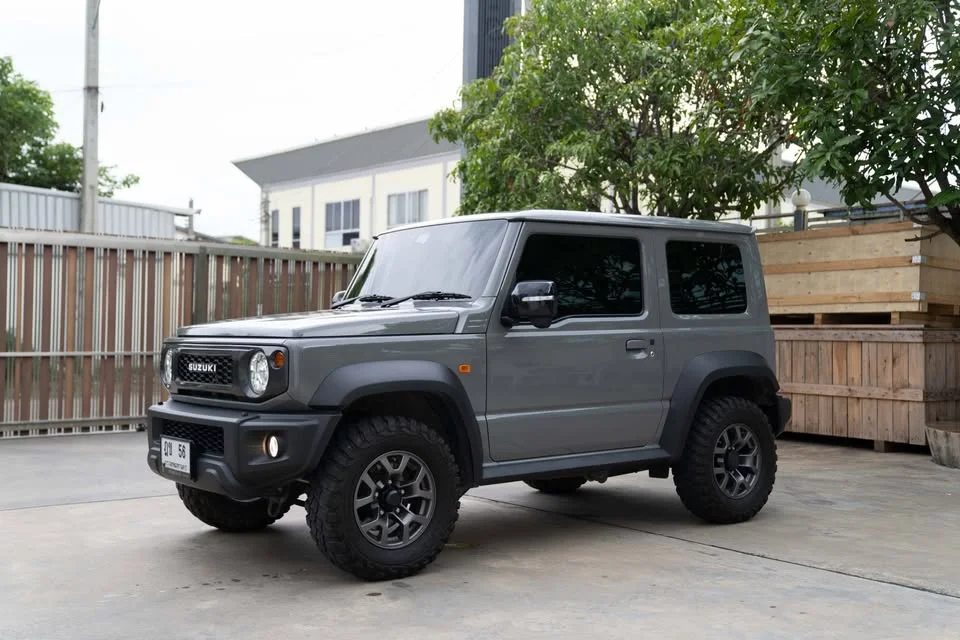 2023 Suzuki Jimny IV 2