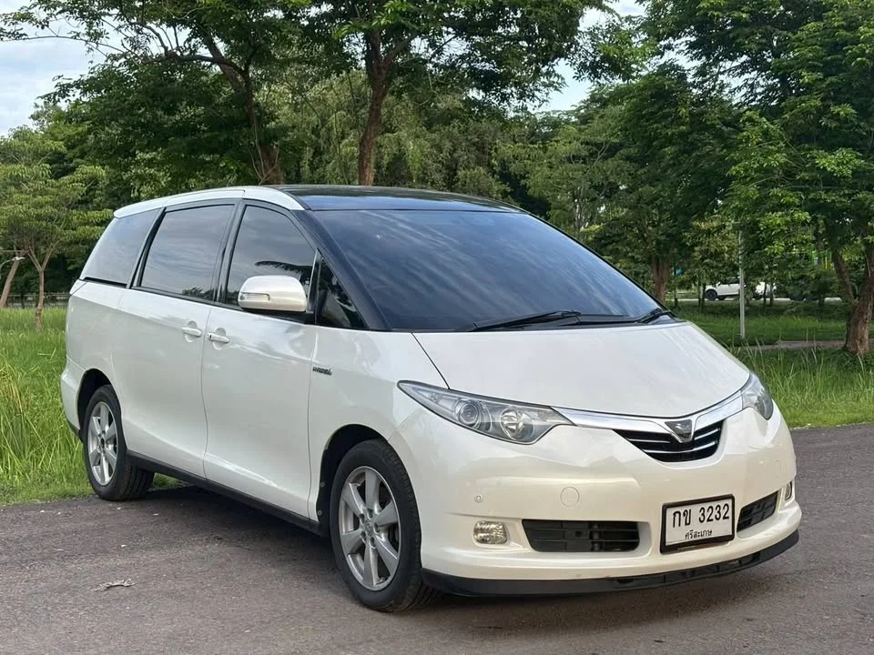 2007 Toyota Estima III 2