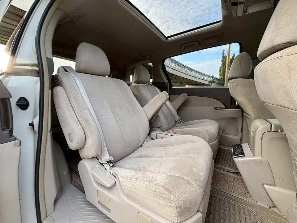 2007 Toyota Estima III 3