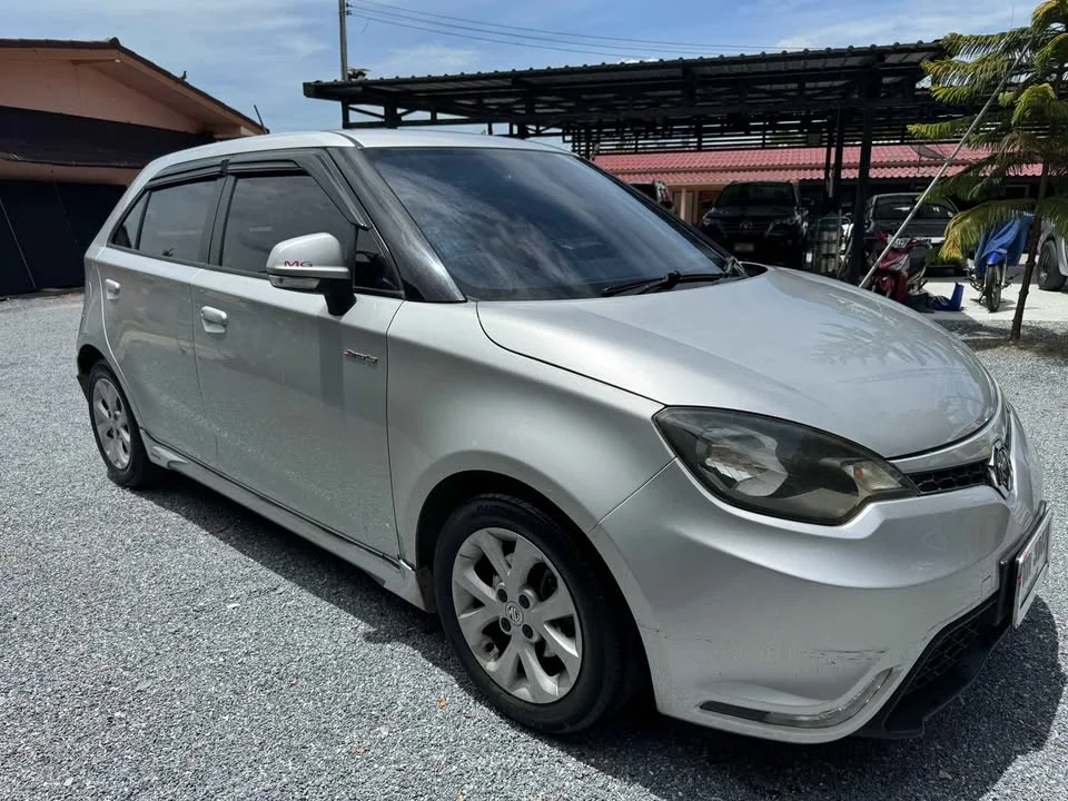 2016 MG 3 II 3