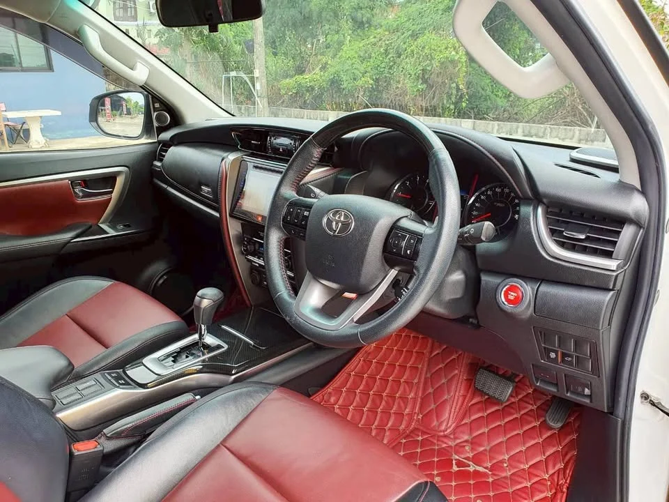 2019 Toyota Fortuner II 3
