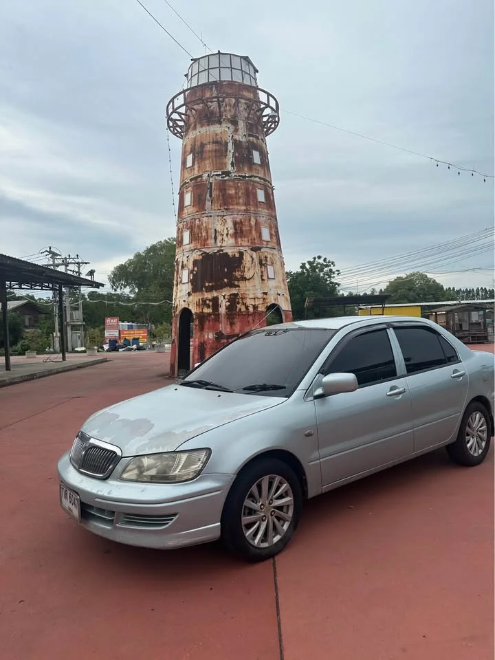 2002 Mitsubishi Lancer VIII 2
