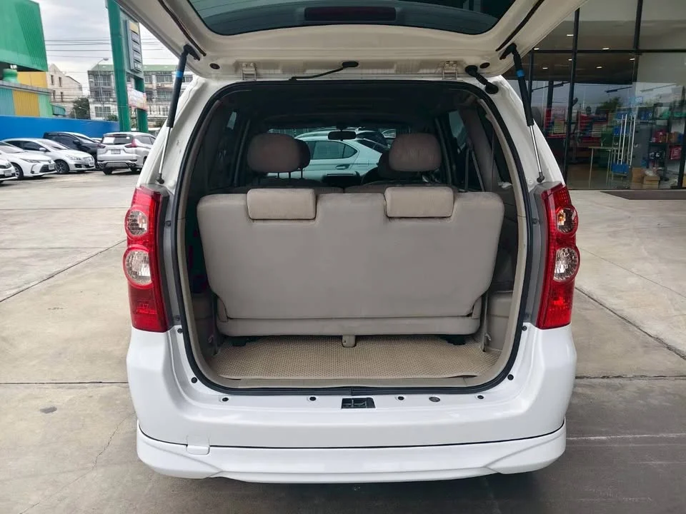 2011 Toyota Avanza I 2