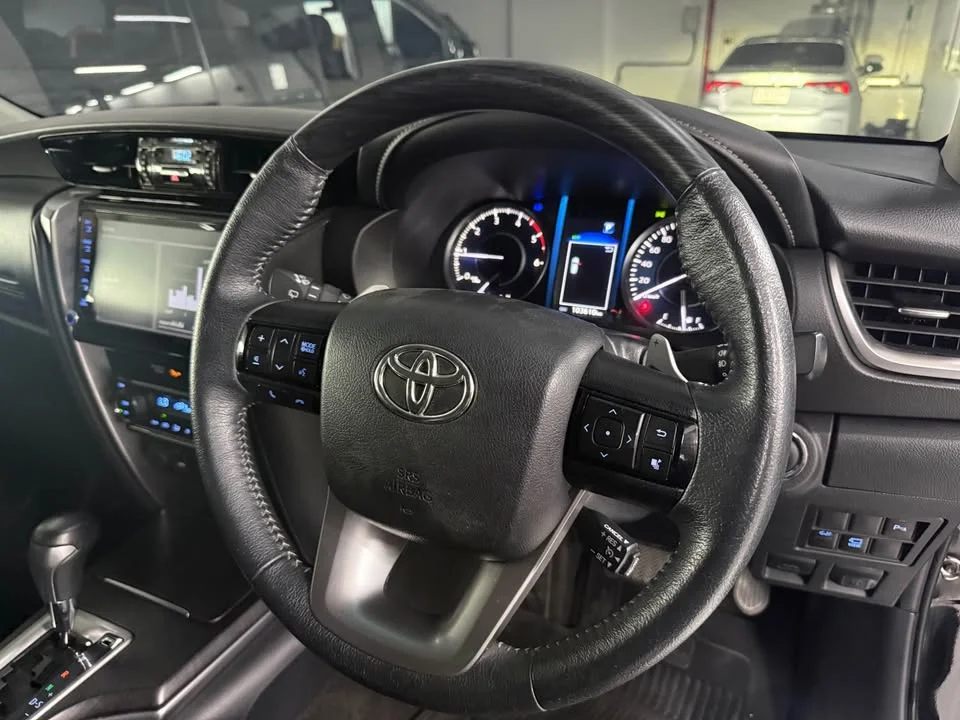 2022 Toyota Fortuner II 2