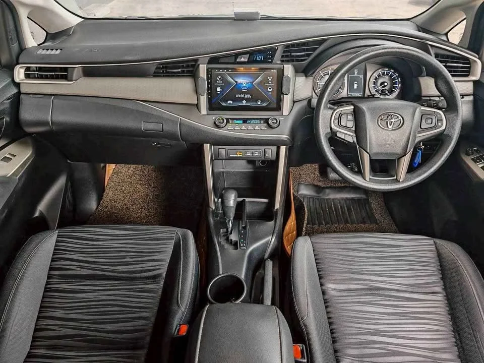 2019 Toyota Innova II 3
