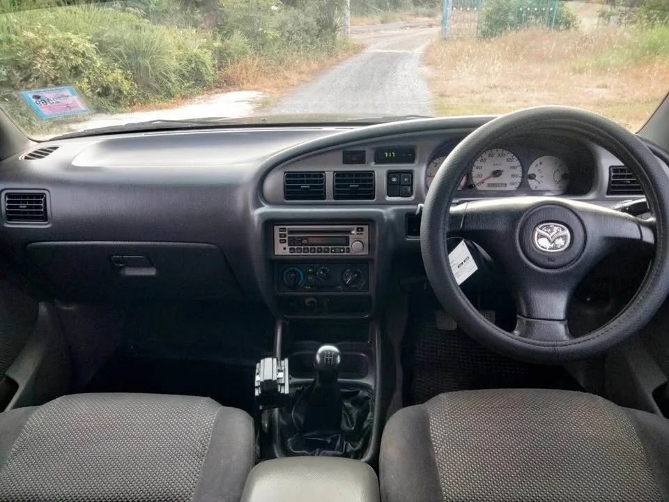 2005 Mazda 2500 Fighter V 2