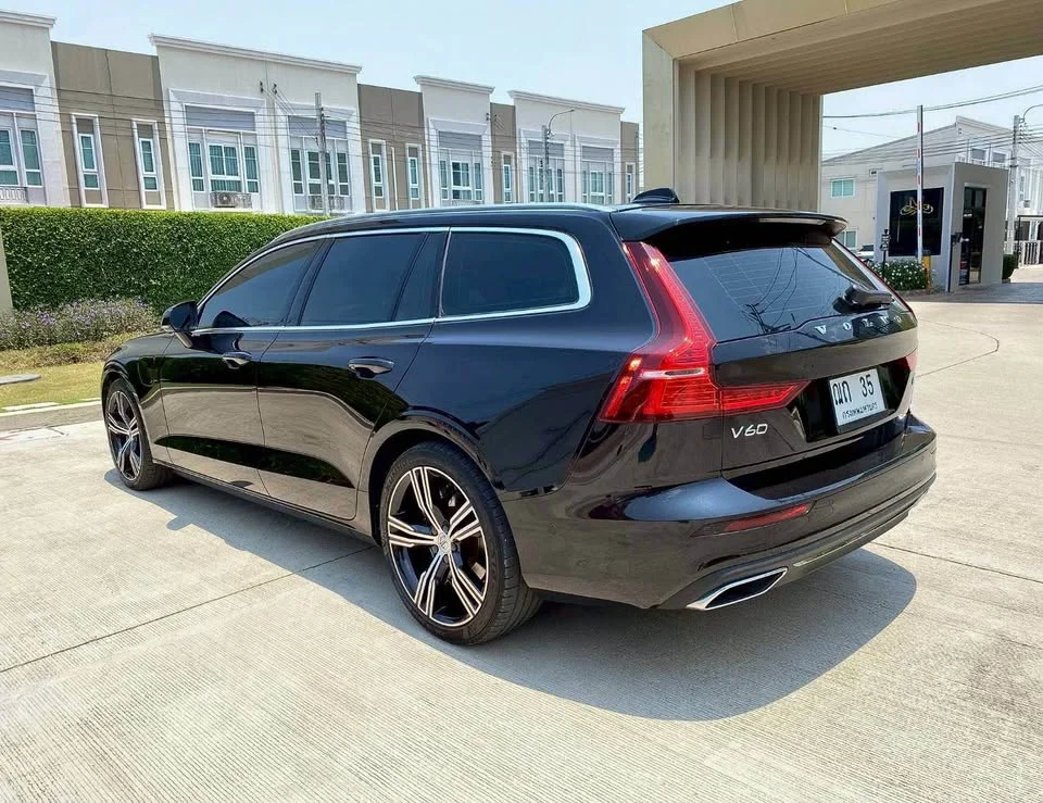 2021 Volvo V60 II 3