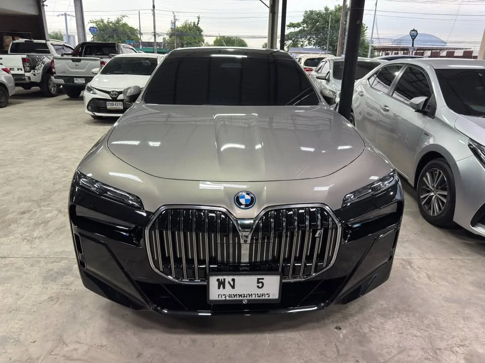2025 BMW 7er G70 2