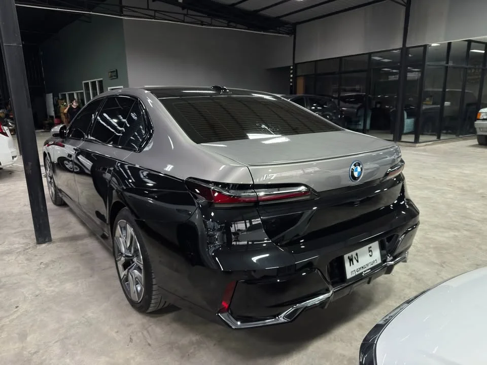 2025 BMW 7er G70 3