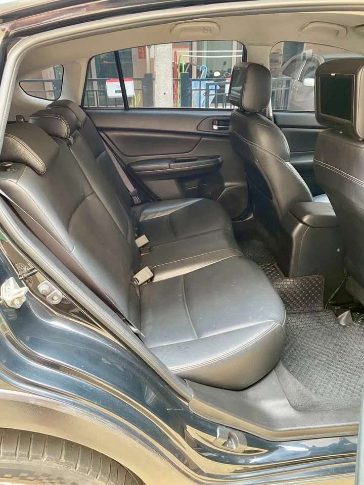 2012 Subaru XV I 2