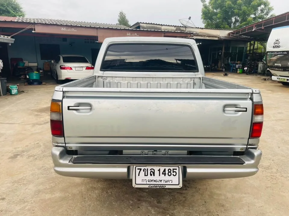 1998 Isuzu Faster Dragon Eyes III 3