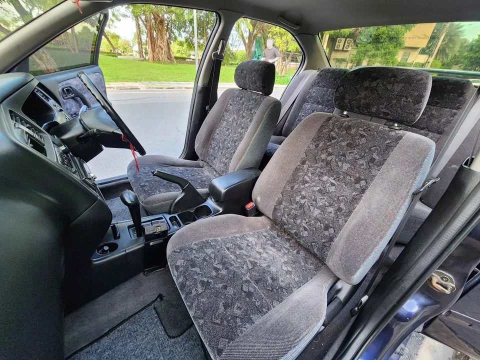 1995 Infiniti G20 P11 2