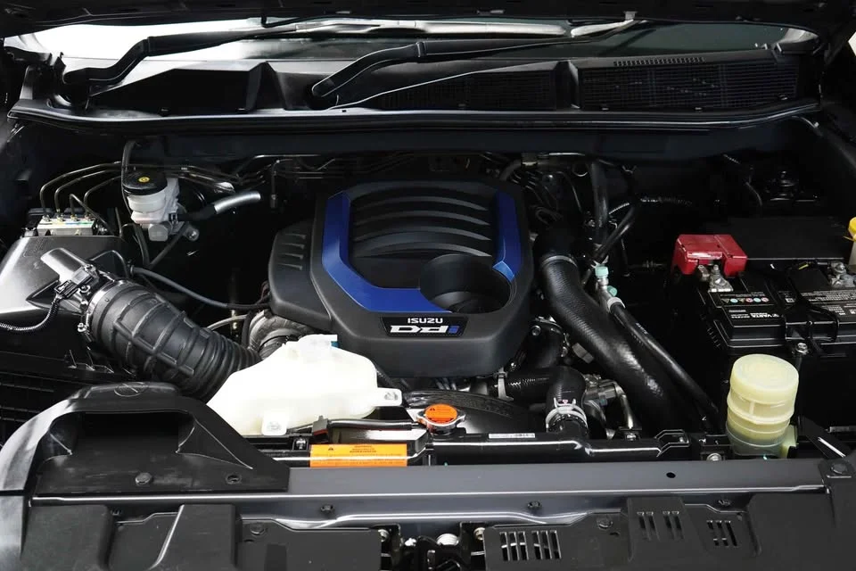 2022 Mazda BT-Series III 2