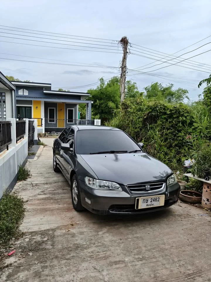 2001 Honda Accord VI 3
