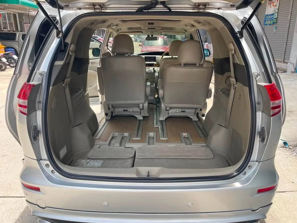 2007 Toyota Estima III 3