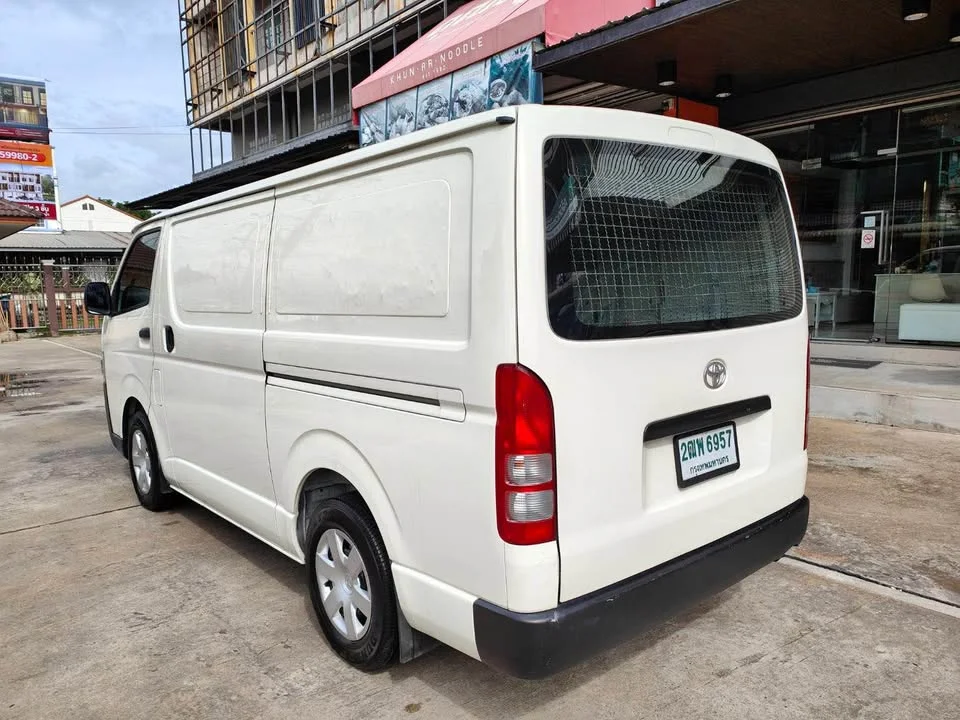 2018 Toyota HiAce V (H200) 2