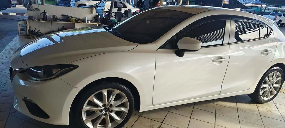 2015 Mazda 3 III 3
