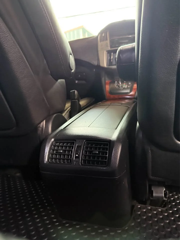 2008 Toyota Harrier II 2