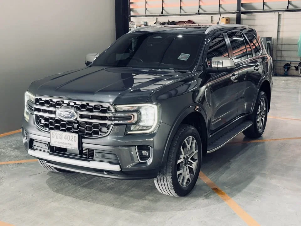 2024 Ford Everest III 3