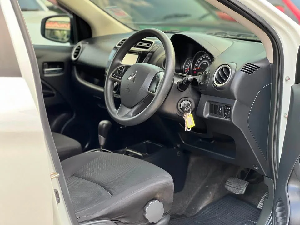 2018 Mitsubishi Attrage VI 2
