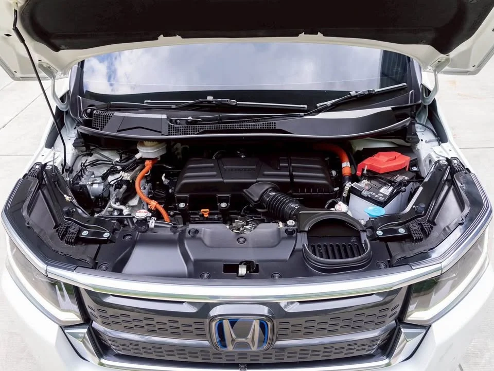 2023 Honda Stepwgn VI 3