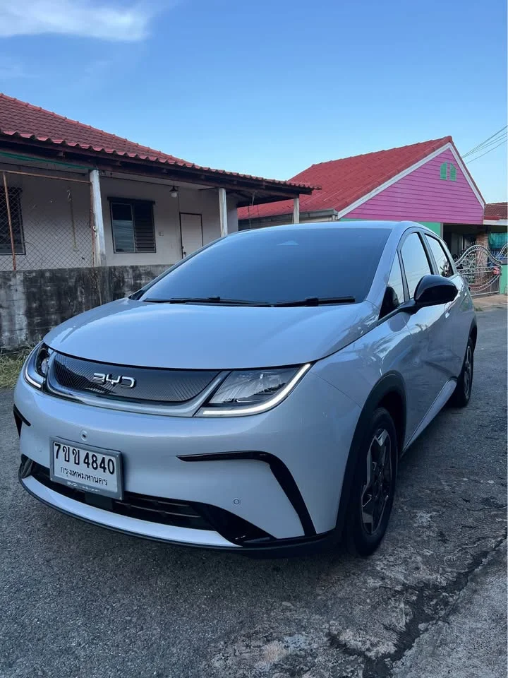 2025 BYD Dolphin 3