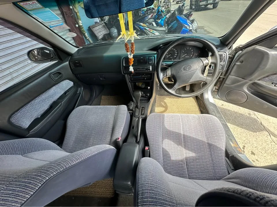 1996 Toyota Corolla Altis VIII (E110) 3
