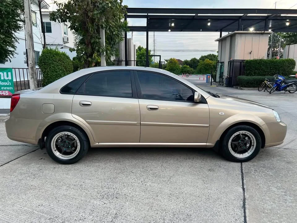 2005 Chevrolet Optra 2