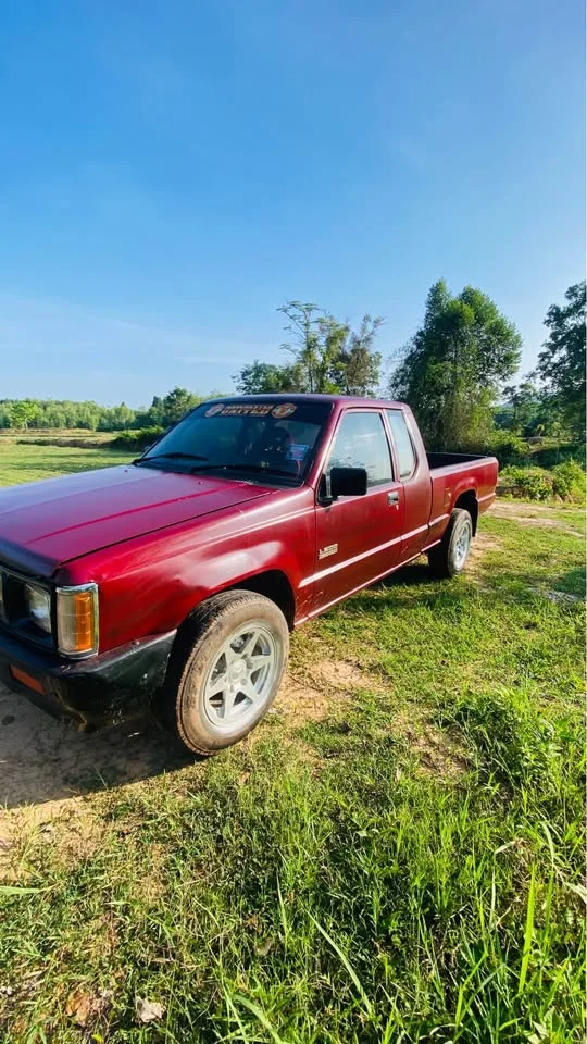 1997 Mitsubishi Triton II 3