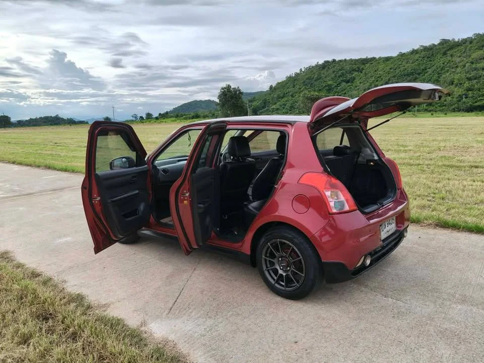 2010 Suzuki Swift I 2