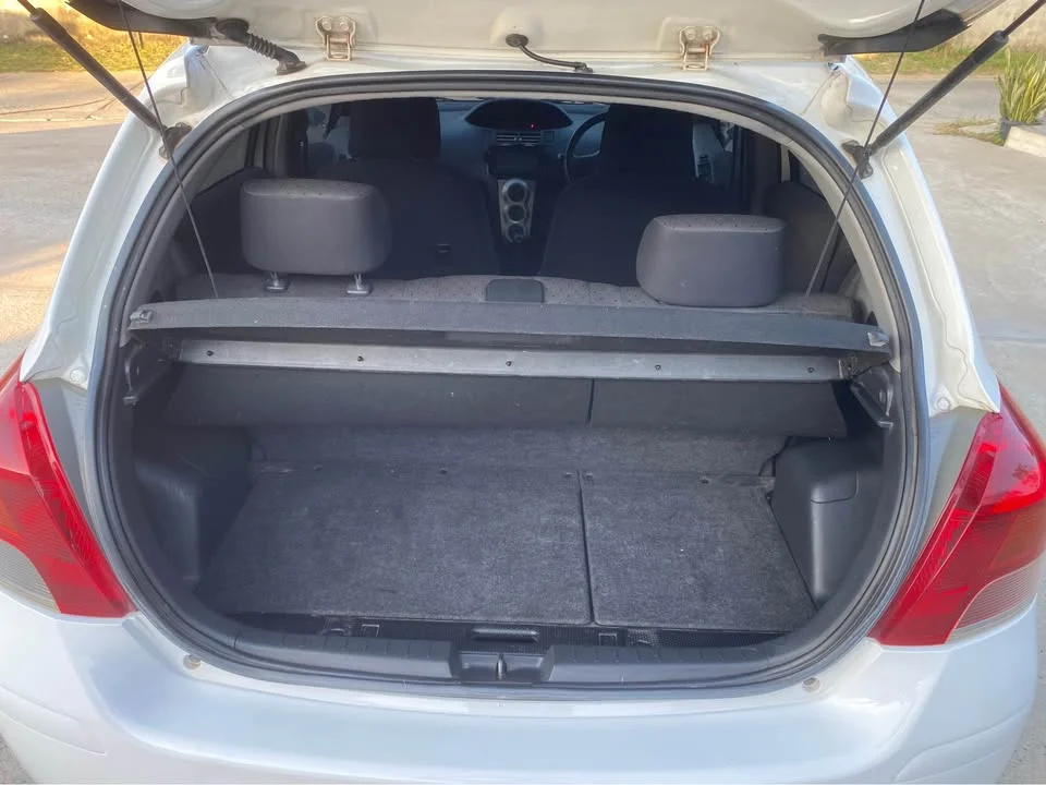 2009 Toyota Yaris II 2