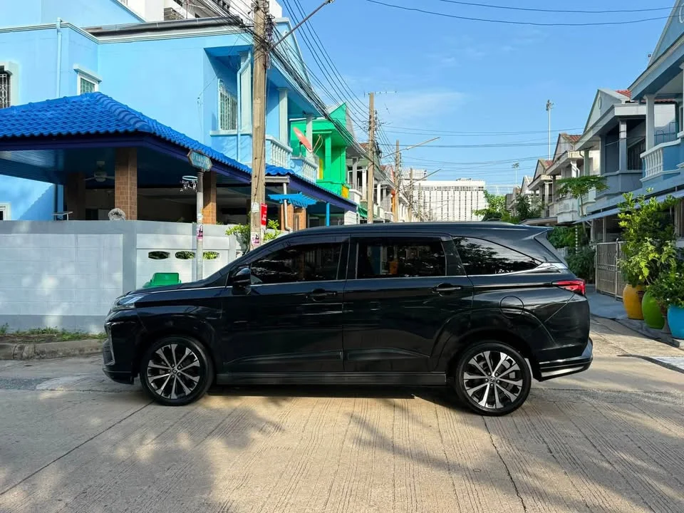 2022 Toyota Veloz III 2