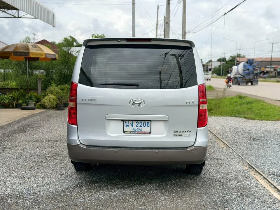2010 Hyundai H-1 II 3