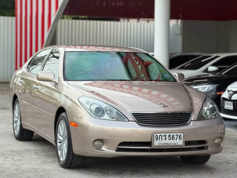 2005 Lexus ES IV 3
