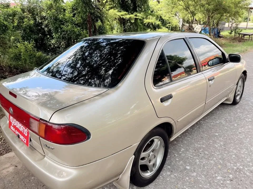 1997 Nissan Sunny IV 3