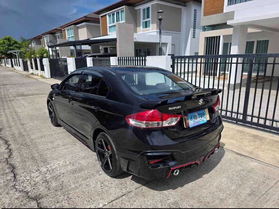 2017 Suzuki Ciaz 2