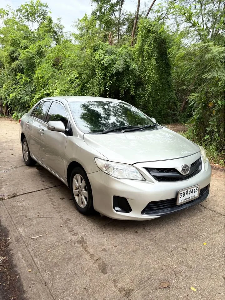 2010 Toyota Corolla Altis X (E140) 2